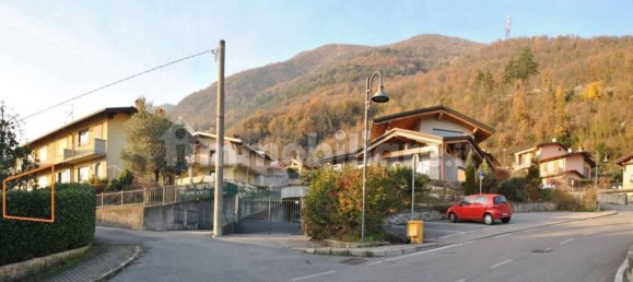 2 Schlafzimmer Wohnung in Vigano San Martino, Italy, Nr. 290853 3