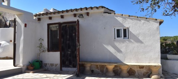 5 bedrooms Villa in Moraira, Spain No. 141337 6