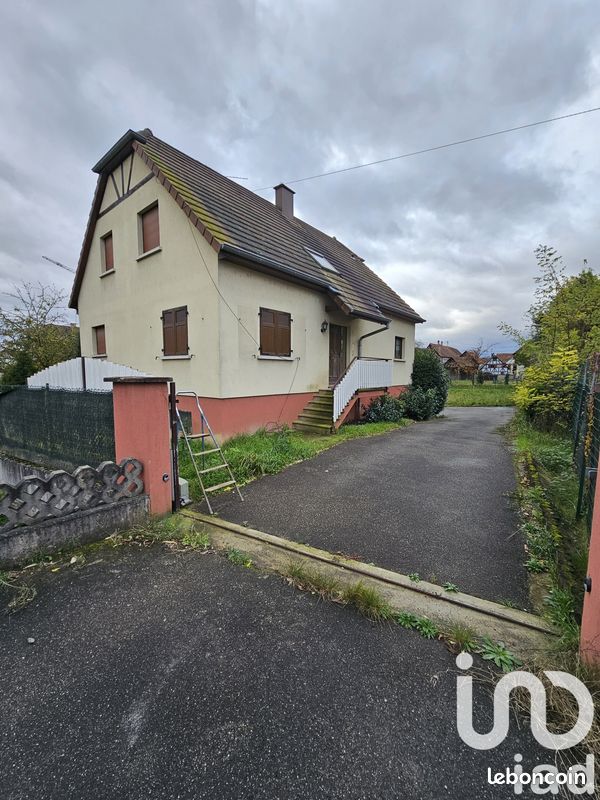 Casa de 3 dormitorios en Geispolsheim, France No. 38541