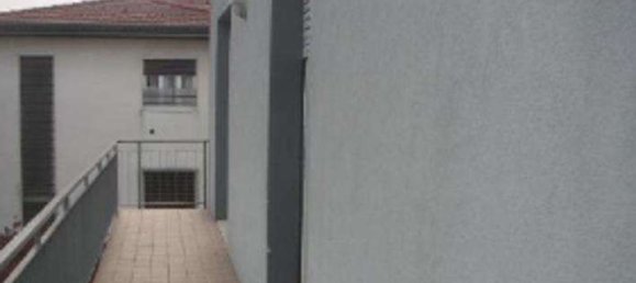 4-Zimmer Haus in Gazzada Schianno, Italy, Nr. 15395 19