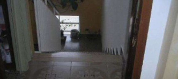 4-Zimmer Haus in Gazzada Schianno, Italy, Nr. 15395 18