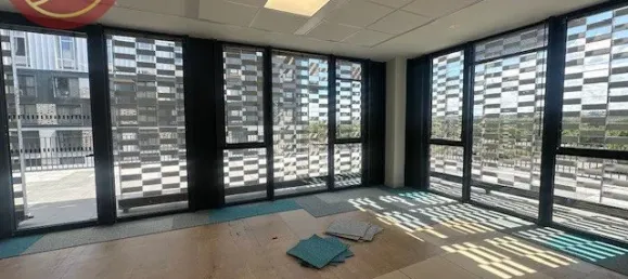 89m² Commercial property in Haute-Garonne, France No. 351890 6