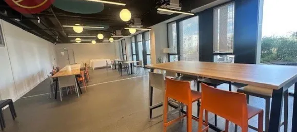 89m² Commercial property in Haute-Garonne, France No. 351890 10