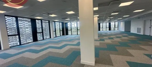 89m² Commercial property in Haute-Garonne, France No. 351890 5