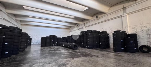 Entrepôt à Thiene, Italy 705m² No. 342484 22