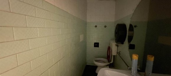 Propiedad comercial de 1 habitación en Florence, Italy No. 40001 11