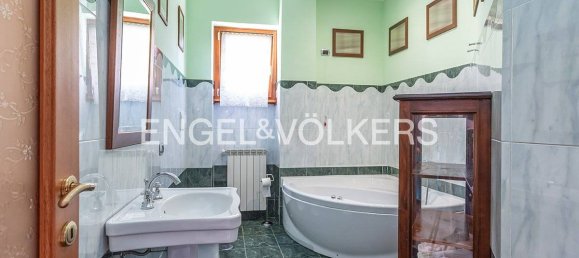 3 Schlafzimmer Wohnung in Rome, Italy, Nr. 207744 8