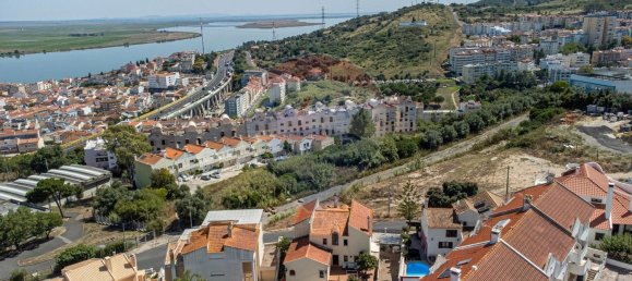 8 bedrooms House in Vila Franca de Xira, Portugal No. 31369 50