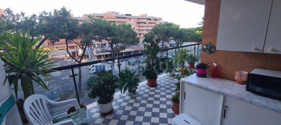 2 rooms Apartment in Pomezia, Italy No. 267402 3