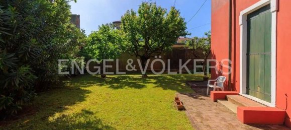 4 bedrooms Villa in Venice, Italy No. 131597 4