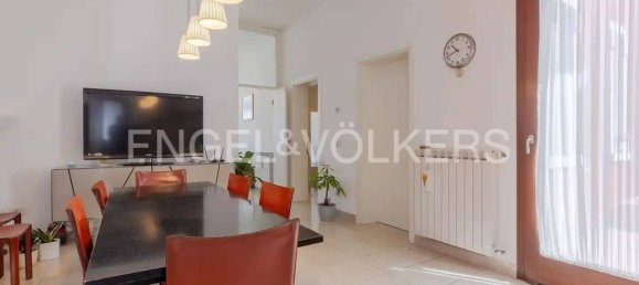 4 bedrooms Villa in Venice, Italy No. 131597 10