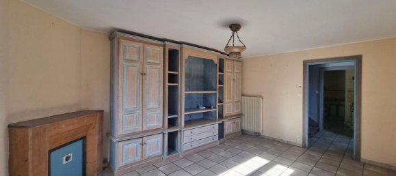 3 chambres Maison de ville à Saint-Bonnet-près-Riom, France No. 50690 9