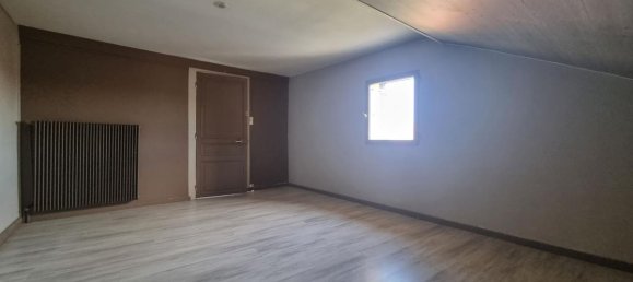 3 chambres Maison de ville à Saint-Bonnet-près-Riom, France No. 50690 11