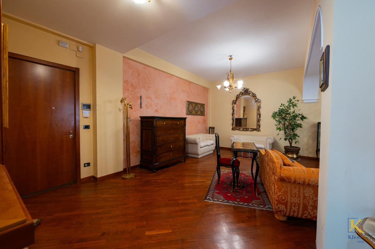 Apartamento de 7 habitaciónes en Ragusa, Italy No. 35130