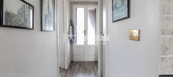 2 rooms Apartment in Milan, Italy No. 258154 6