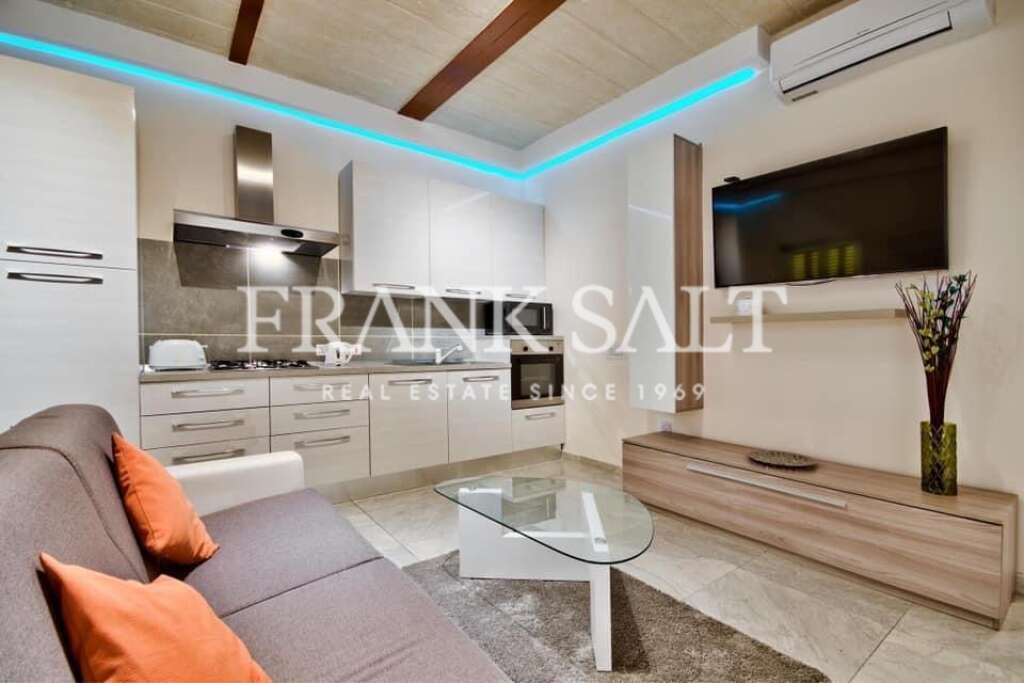 2 bedrooms Maisonette in Saint Julian's, Malta No. 4177