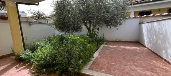 3 rooms Villa in Ardea, Italy No. 25512 5