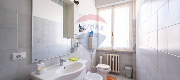 2 rooms Apartment in Langhirano, Italy No. 97213 13