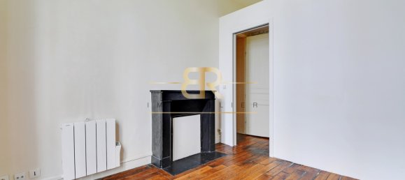 2 bedrooms Apartment in Paris, France No. 165490 11