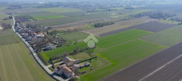  قطعة أرض في Novi di Modena, Italy 24000متر مربع رقم 77346 10
