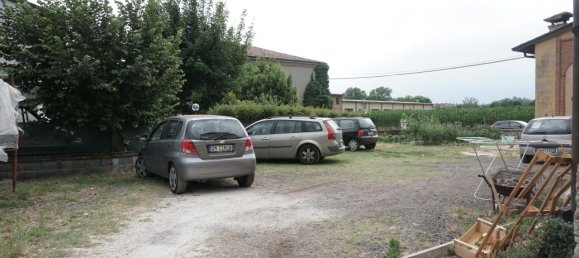 3 rooms Apartment in Parma, Italy No. 235406 17