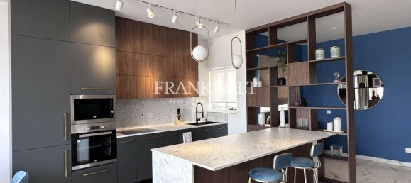 Ático de 3 dormitorios en Saint Paul's Bay, Malta No. 7264 5