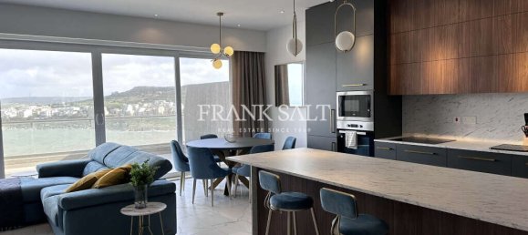 Ático de 3 dormitorios en Saint Paul's Bay, Malta No. 7264 7