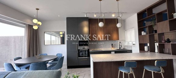 Ático de 3 dormitorios en Saint Paul's Bay, Malta No. 7264 6