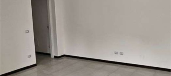 Casa de 8 divisões em Medolla, Italy N.º 24011 5