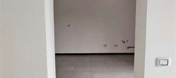 Casa de 8 divisões em Medolla, Italy N.º 24011 21