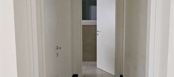 Casa de 8 divisões em Medolla, Italy N.º 24011 14