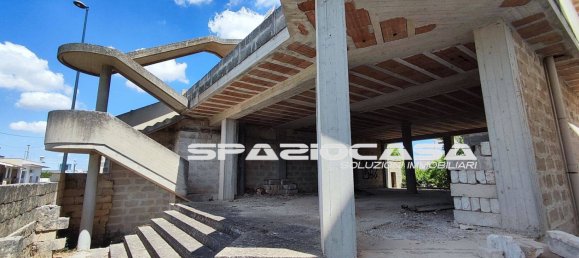 5 rooms Building in Supersano, Italy No. 304515 2