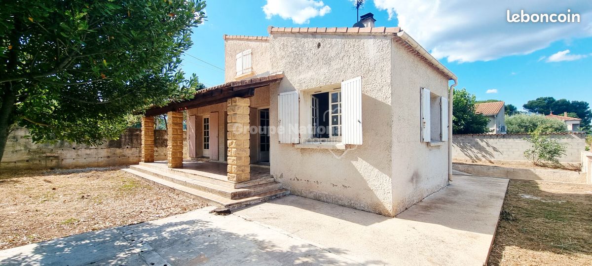 4 bedrooms House in Bagnols-sur-Ceze, France No. 284321