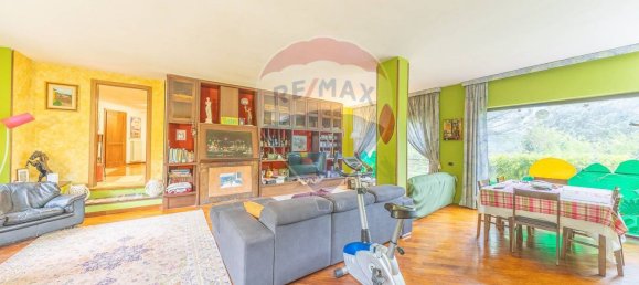 7 chambres Villa à Castel Sant'Angelo, Italy No. 352691 26