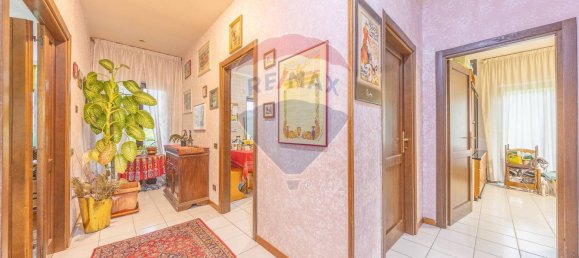 7 chambres Villa à Castel Sant'Angelo, Italy No. 352691 2