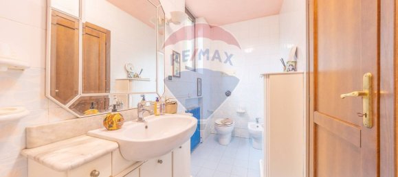 7 chambres Villa à Castel Sant'Angelo, Italy No. 352691 12