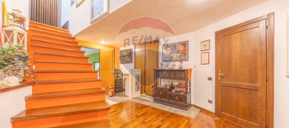 7 chambres Villa à Castel Sant'Angelo, Italy No. 352691 6