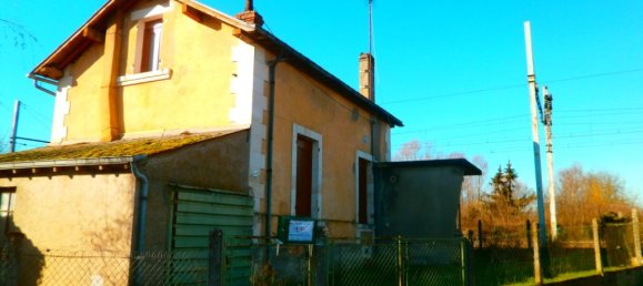 2 chambres Maison à Issoudun, France No. 98043 7