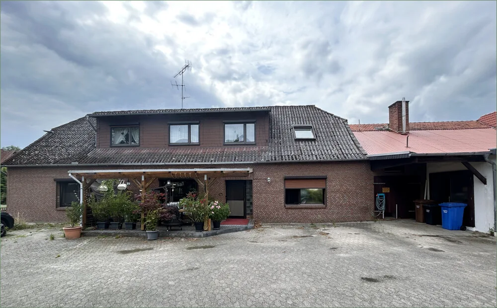 9-Zimmer Gebäude in Gifhorn, Germany, Nr. 339791
