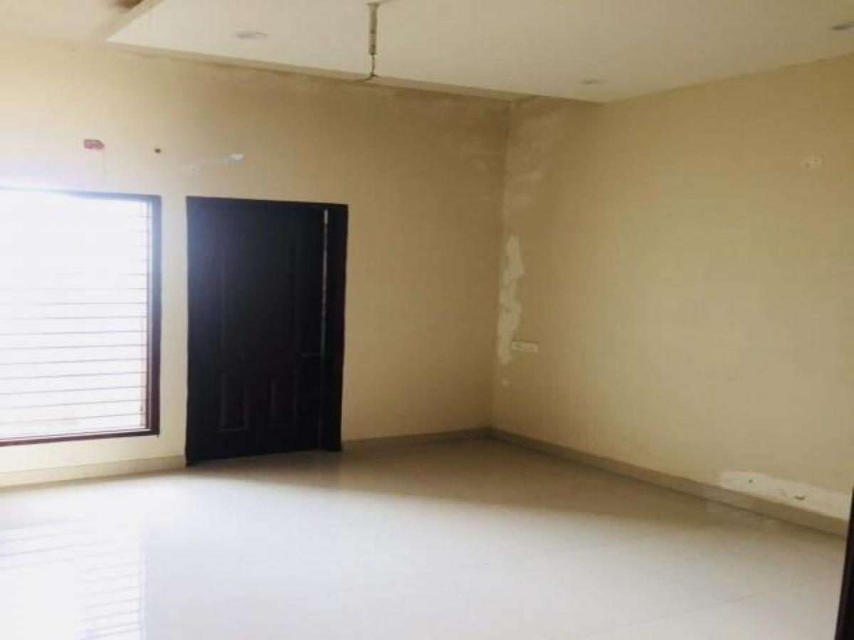 Studio in Mohali, India No. 48180