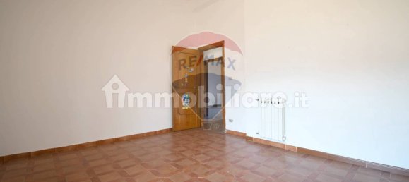 5-salle Appartement à Macomer, Italy No. 379866 11