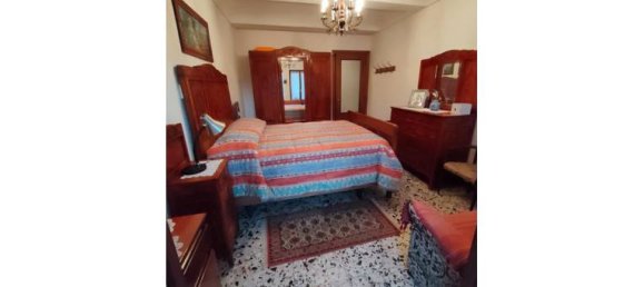 Casa de 5 habitaciónes en Monteu Roero, Italy No. 252832 5