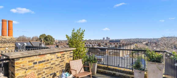 5 bedrooms House in London, United Kingdom No. 13217 21