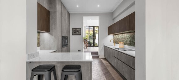 5 bedrooms House in London, United Kingdom No. 13217 5