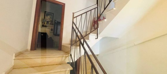 3-salle Maison à Valenzano, Italy No. 28524 15