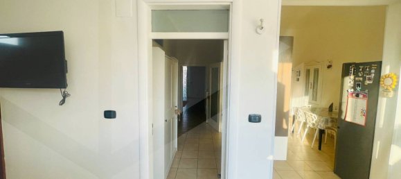 3-salle Maison à Valenzano, Italy No. 28524 12