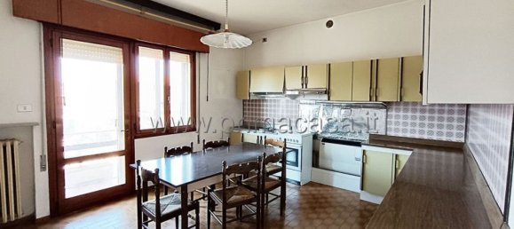 Casa de 9 habitaciónes en Casale sul Sile, Italy No. 210180 17