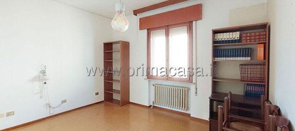 Casa de 9 habitaciónes en Casale sul Sile, Italy No. 210180 7