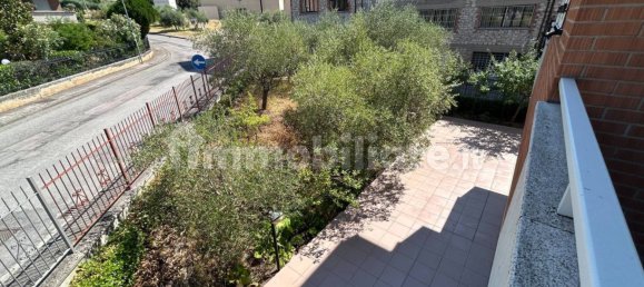 653m² Building in Perugia, Italy No. 353633 36