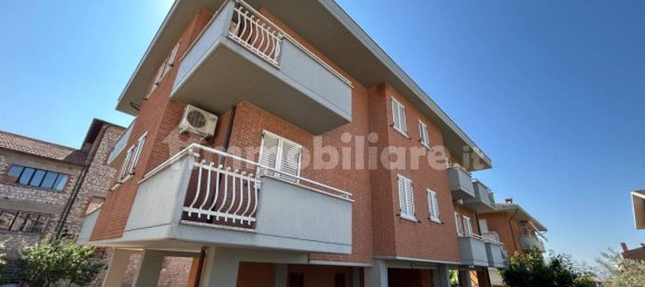 653m² Building in Perugia, Italy No. 353633 14